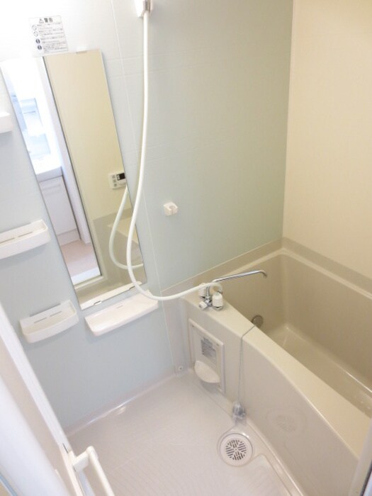 物件内観写真12　(バス／シャワールーム等)