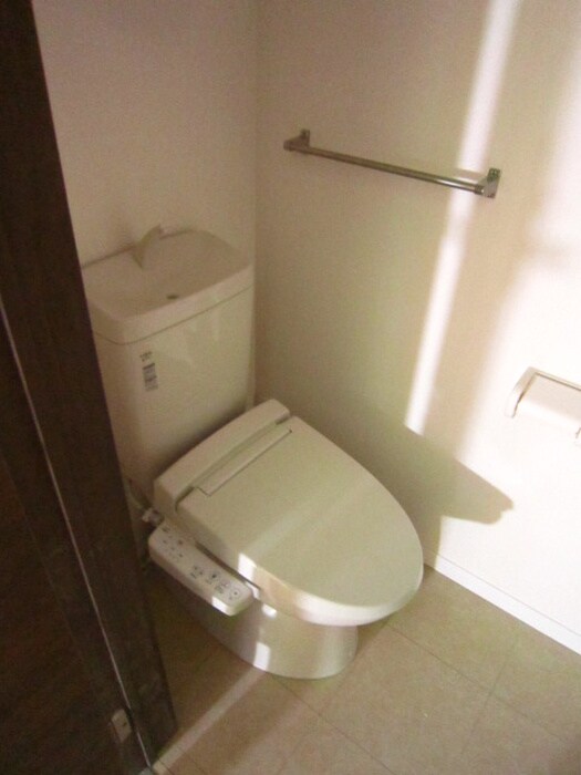 物件内観写真6　(トイレ)