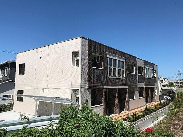 物件外観写真5　(駐輪場)