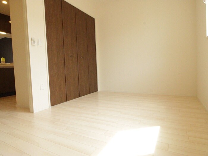 物件内観写真17　(居室)