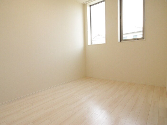 物件内観写真21　(居室)