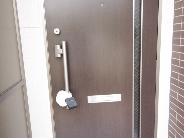 物件内観写真22　(玄関)