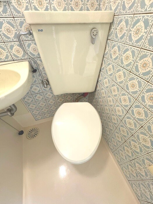 物件内観写真8　(トイレ)