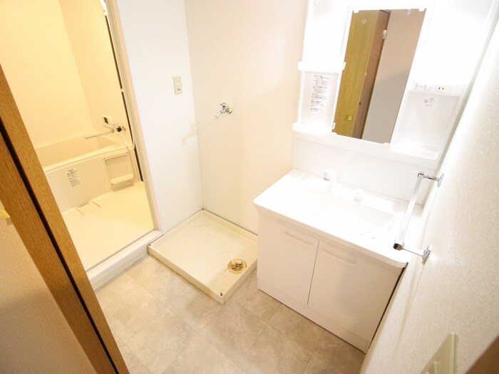 物件内観写真22　(洗濯機置場)