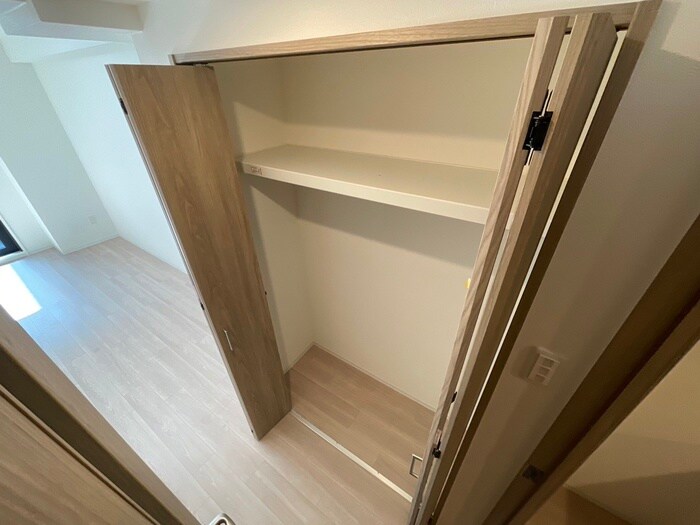 物件内観写真15　(収納)