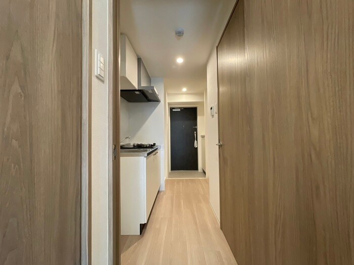 物件内観写真20　(廊下)