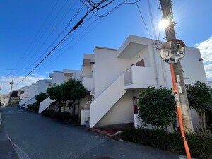 エバグリ－ンエステ－ト外観写真