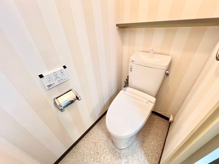 物件内観写真16　(トイレ)