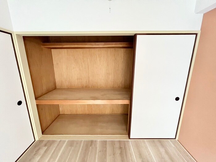 物件内観写真18　(収納)