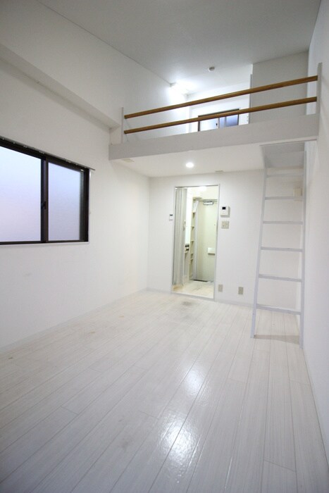 物件内観写真10　(居室)