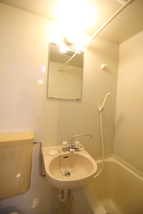 物件内観写真18　(洗面)