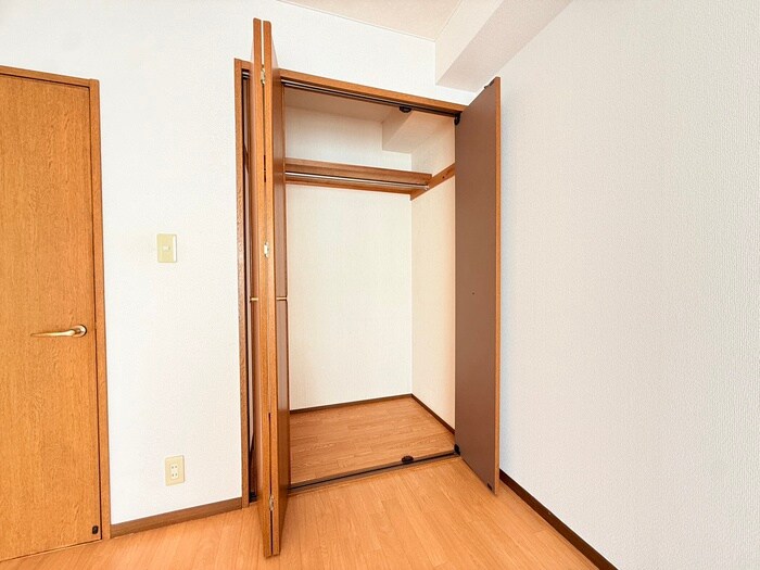 物件内観写真17　(収納)