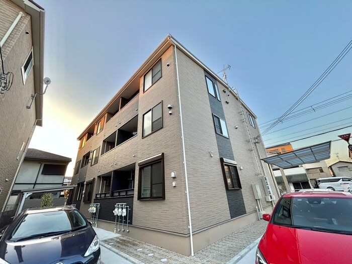 物件外観写真1　(外観写真)