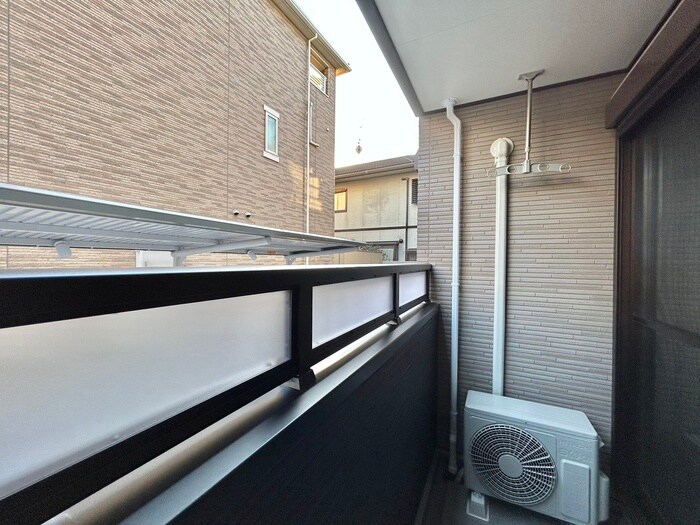 物件内観写真17　(室内からの展望)