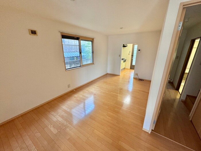 物件内観写真8　(居室)