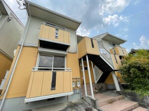 ファミール・フォレスト　Ａ棟外観写真