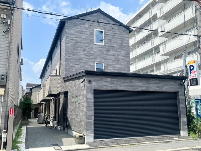 物件外観写真1　(外観写真)