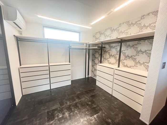 物件内観写真22　(収納)