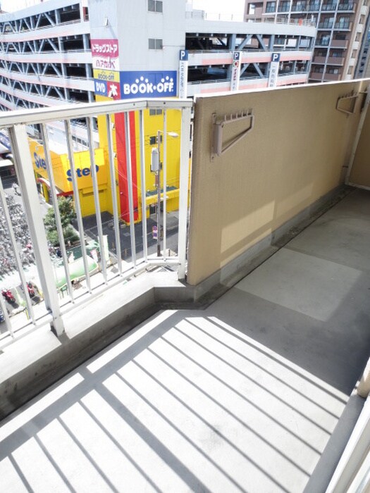 物件内観写真9　(ベランダ・バルコニー)