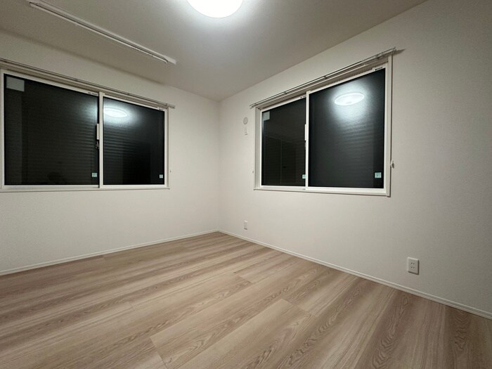 物件内観写真10　(居室)