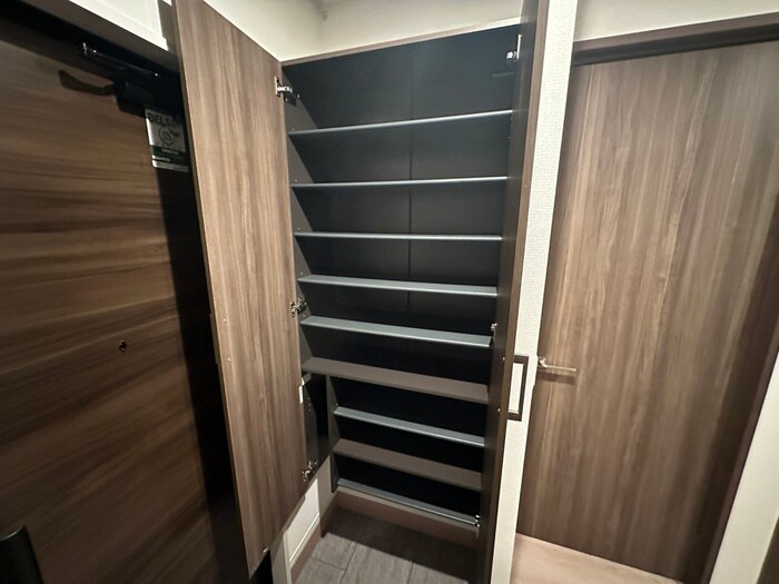 物件内観写真18　(靴箱)