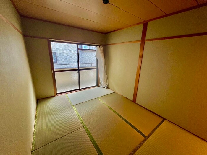 物件内観写真18　(居室)