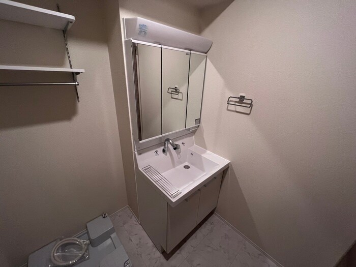 物件内観写真13　(洗面)