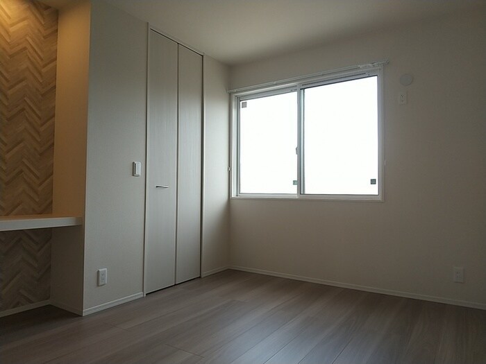 物件内観写真13　(居室)