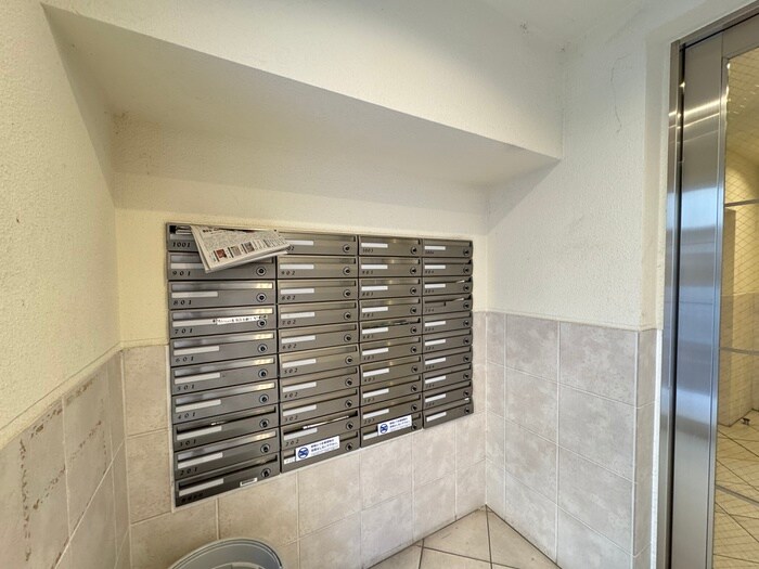 物件外観写真4　(建物設備)