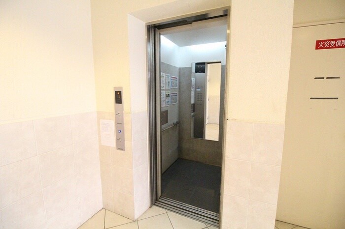 物件外観写真5　(建物設備)