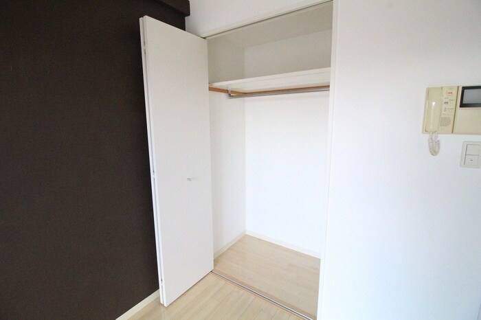 物件内観写真10　(収納)