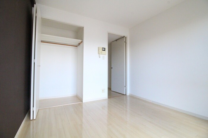 物件内観写真22　(居室)