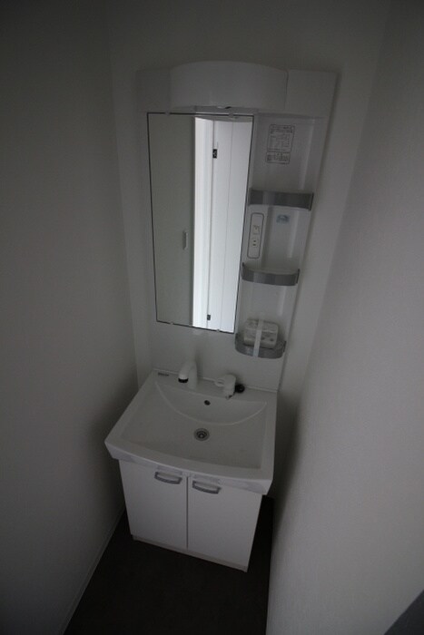 物件内観写真9　(洗面)