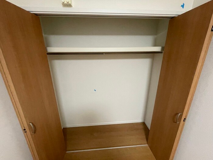 物件内観写真10　(収納)