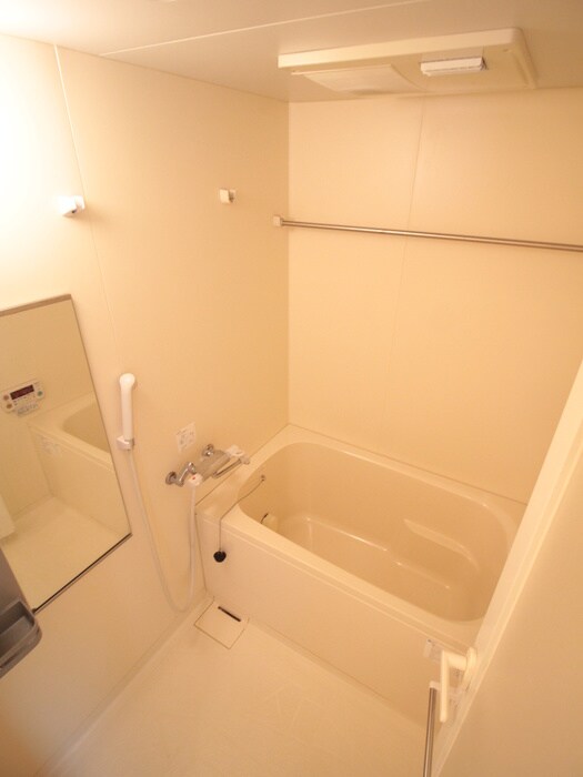 物件内観写真13　(バス／シャワールーム等)