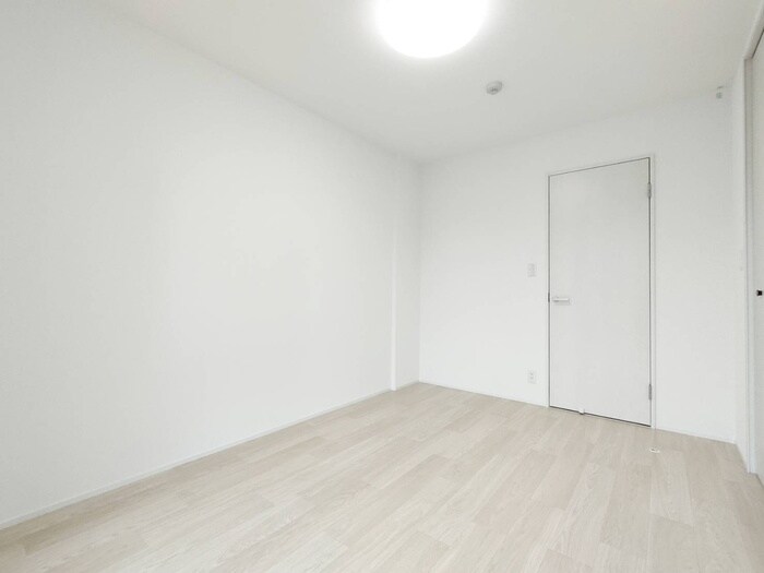 物件内観写真13　(居室)