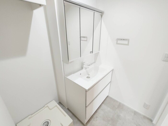 物件内観写真15　(洗面)