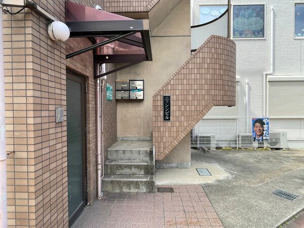 エントランス部分