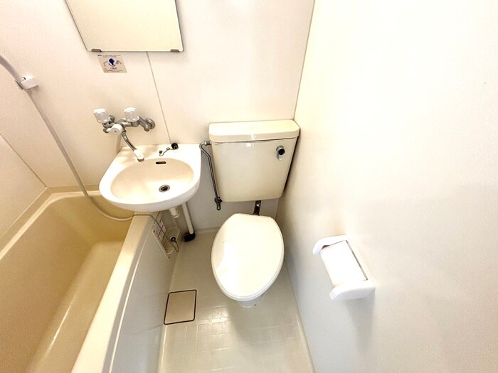 物件内観写真11　(トイレ)