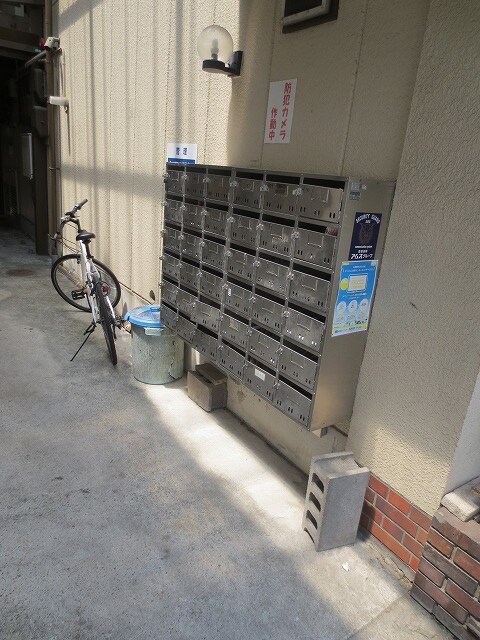 物件外観写真3　(駐輪場)