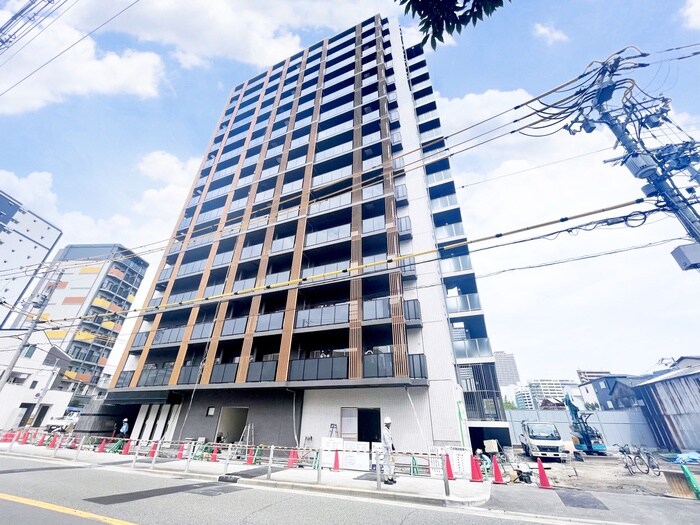 物件外観写真4　(建築中)