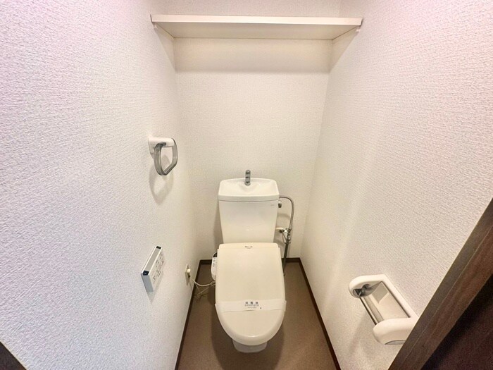 物件内観写真14　(トイレ)