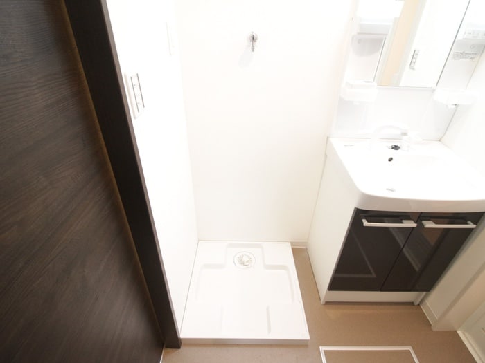 物件内観写真17　(洗濯機置場)