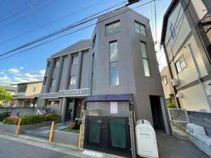 ベルコート初芝外観写真