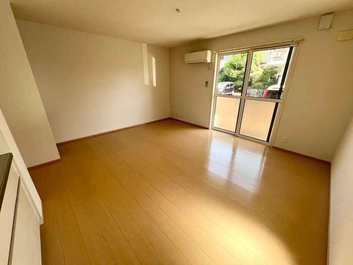 物件内観写真12　(居室)