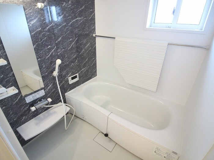 物件内観写真10　(バス／シャワールーム等)