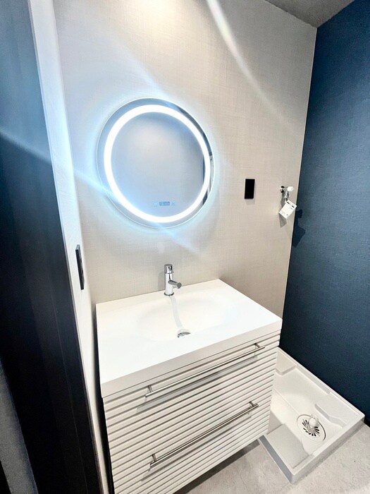 物件内観写真11　(洗面)