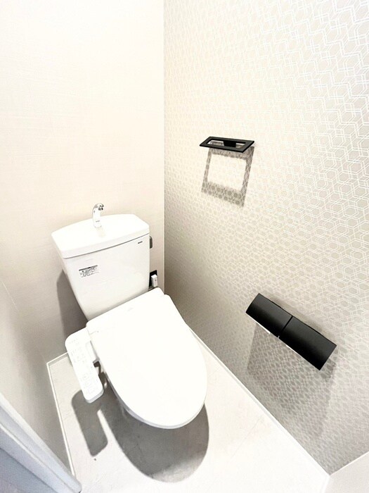 物件内観写真12　(トイレ)