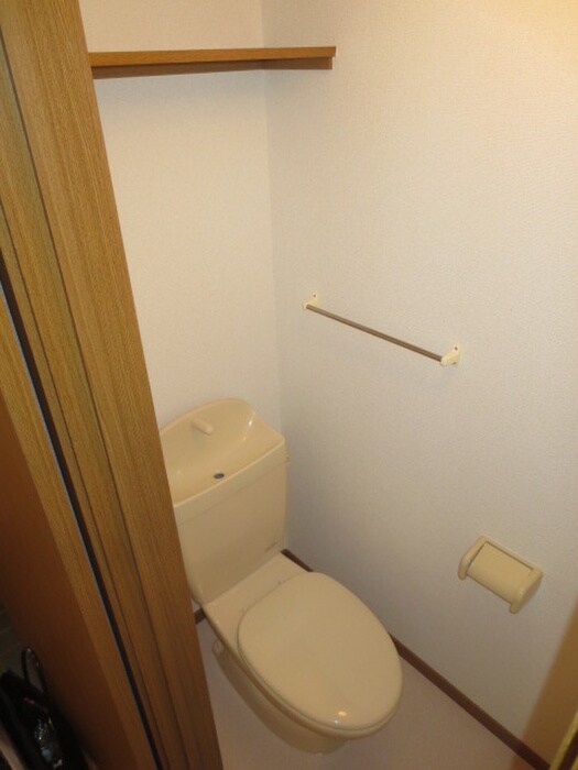 物件内観写真9　(トイレ)