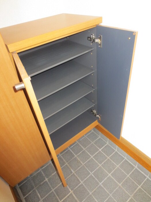 物件内観写真13　(靴箱)